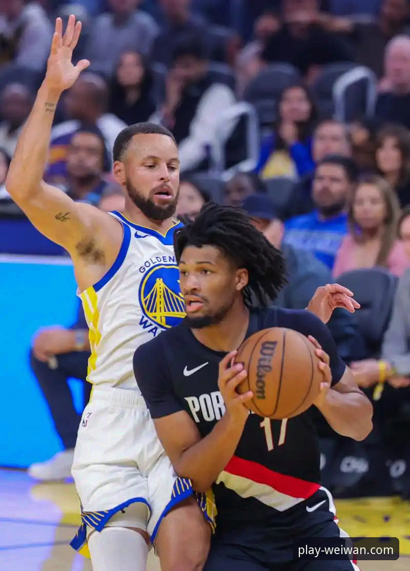 微玩体育平台安全吗 加时鏖战,悬念迭起:勇士如何凭借关键补篮终结火箭连胜希望?